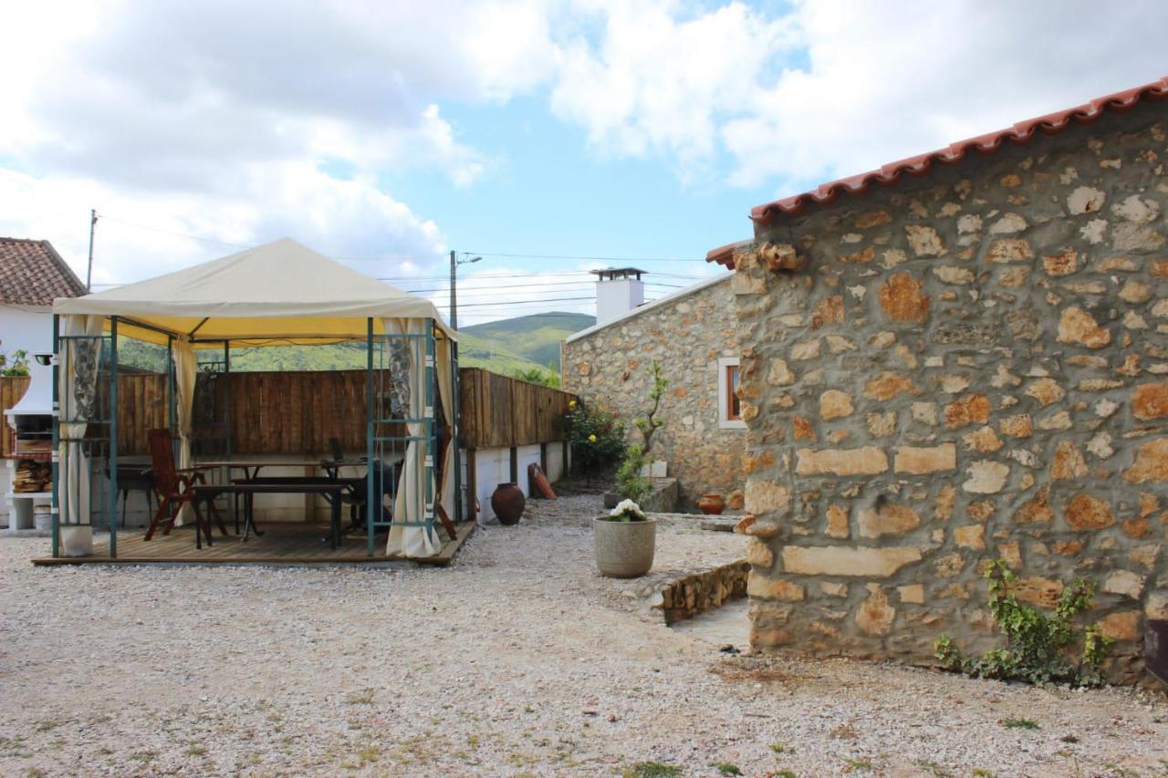 Villa Renovated Wine Press House - With Pool Porto de Mós Exterior foto