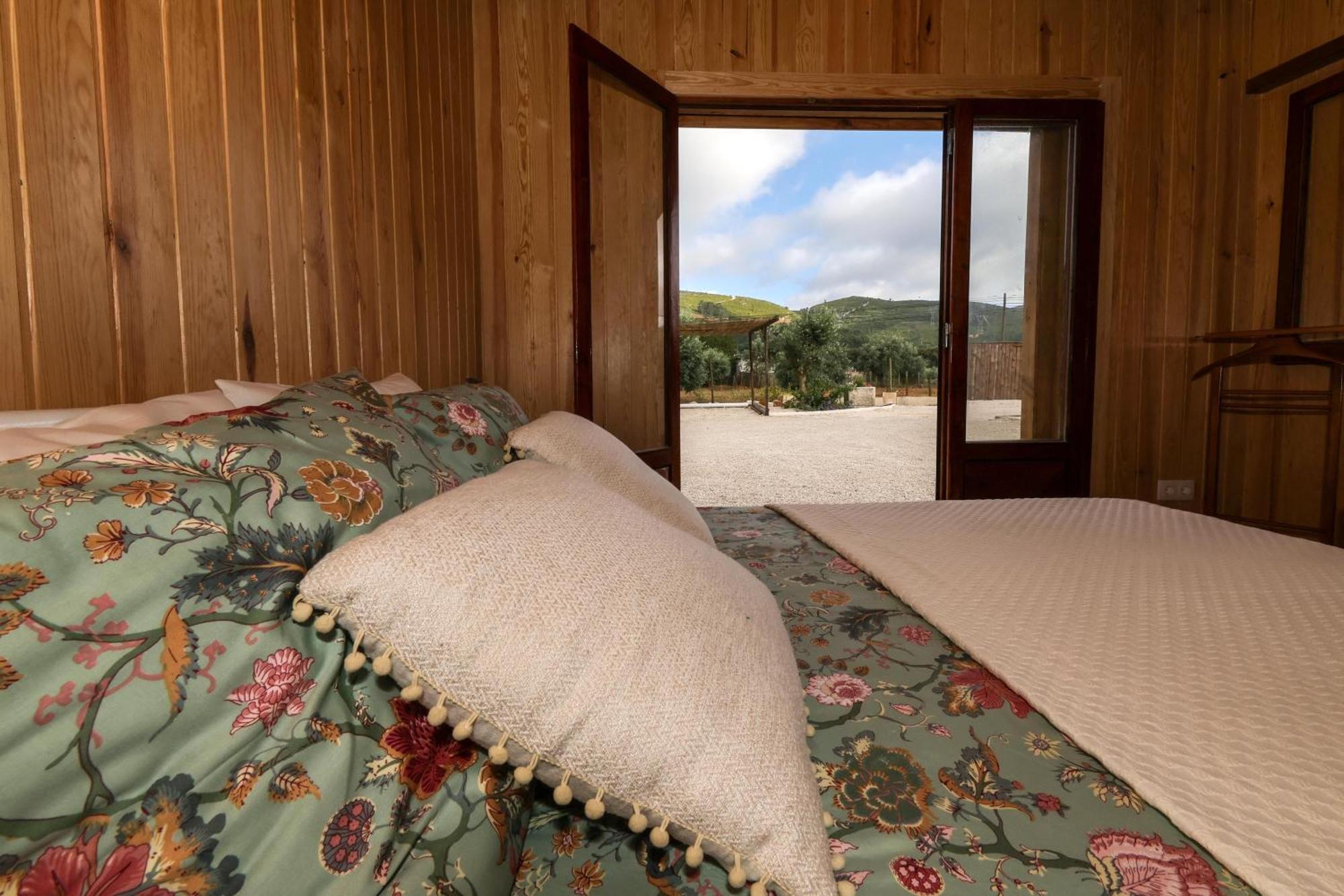 Villa Renovated Wine Press House - With Pool Porto de Mós Zimmer foto
