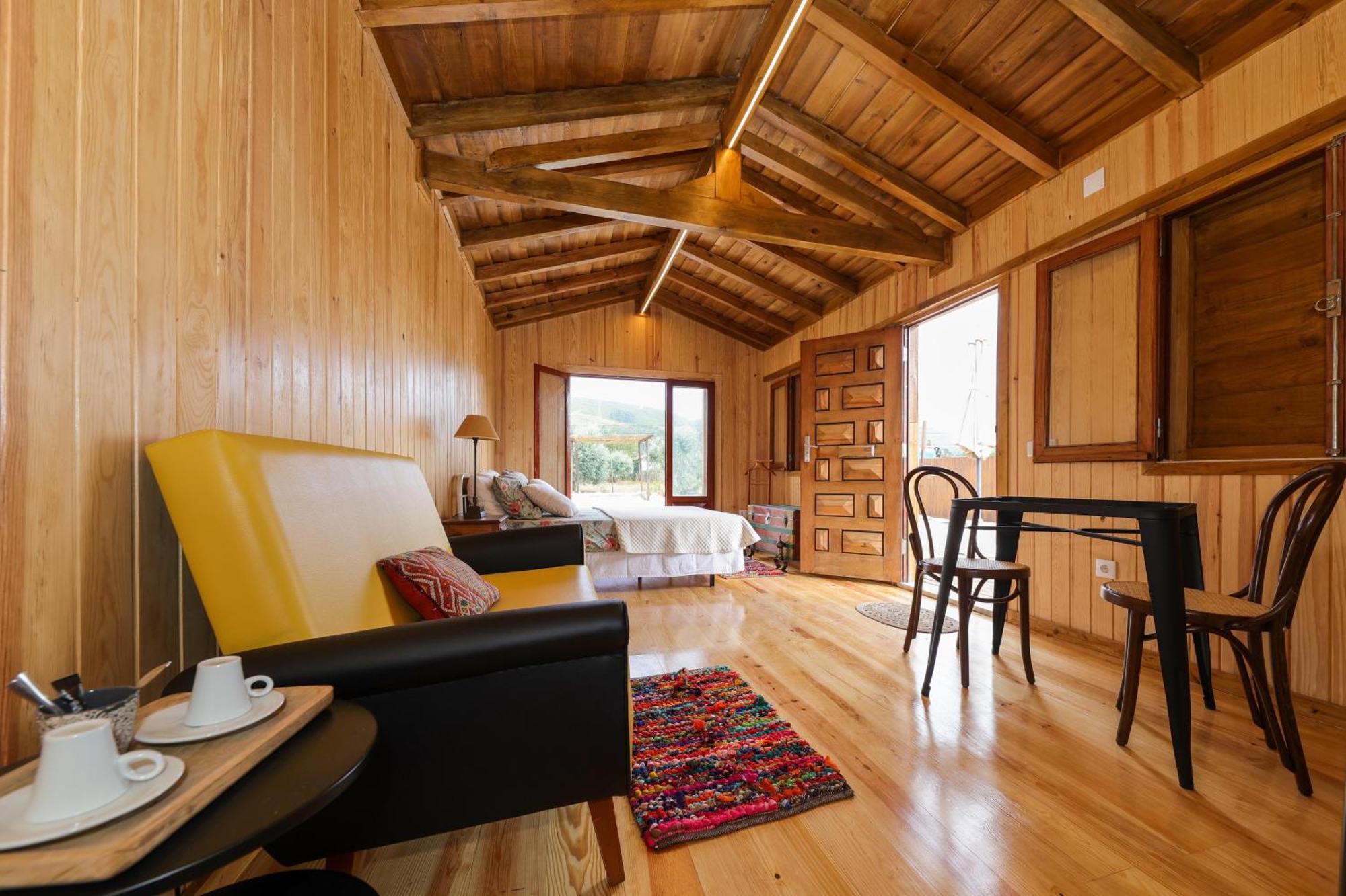 Villa Renovated Wine Press House - With Pool Porto de Mós Zimmer foto